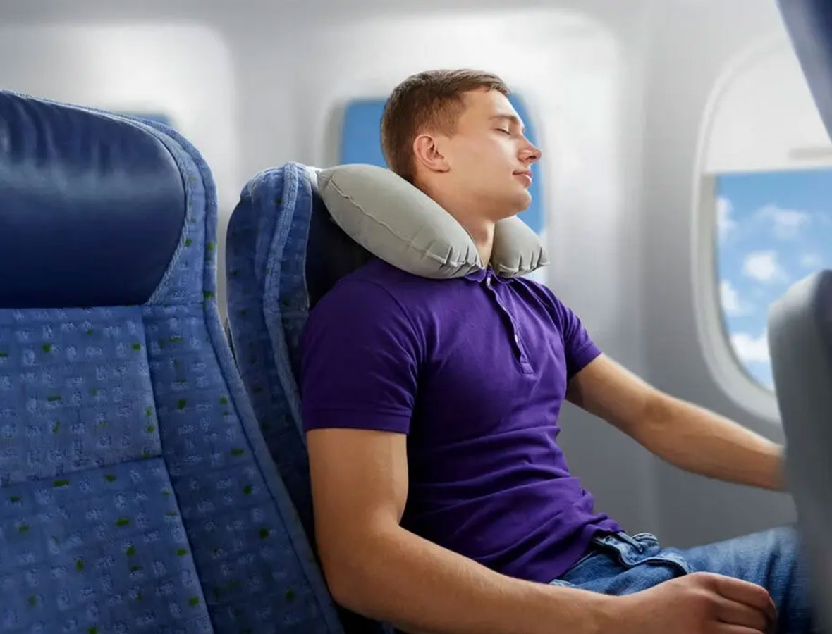 How to Use a Travel Pillow - The Right Way