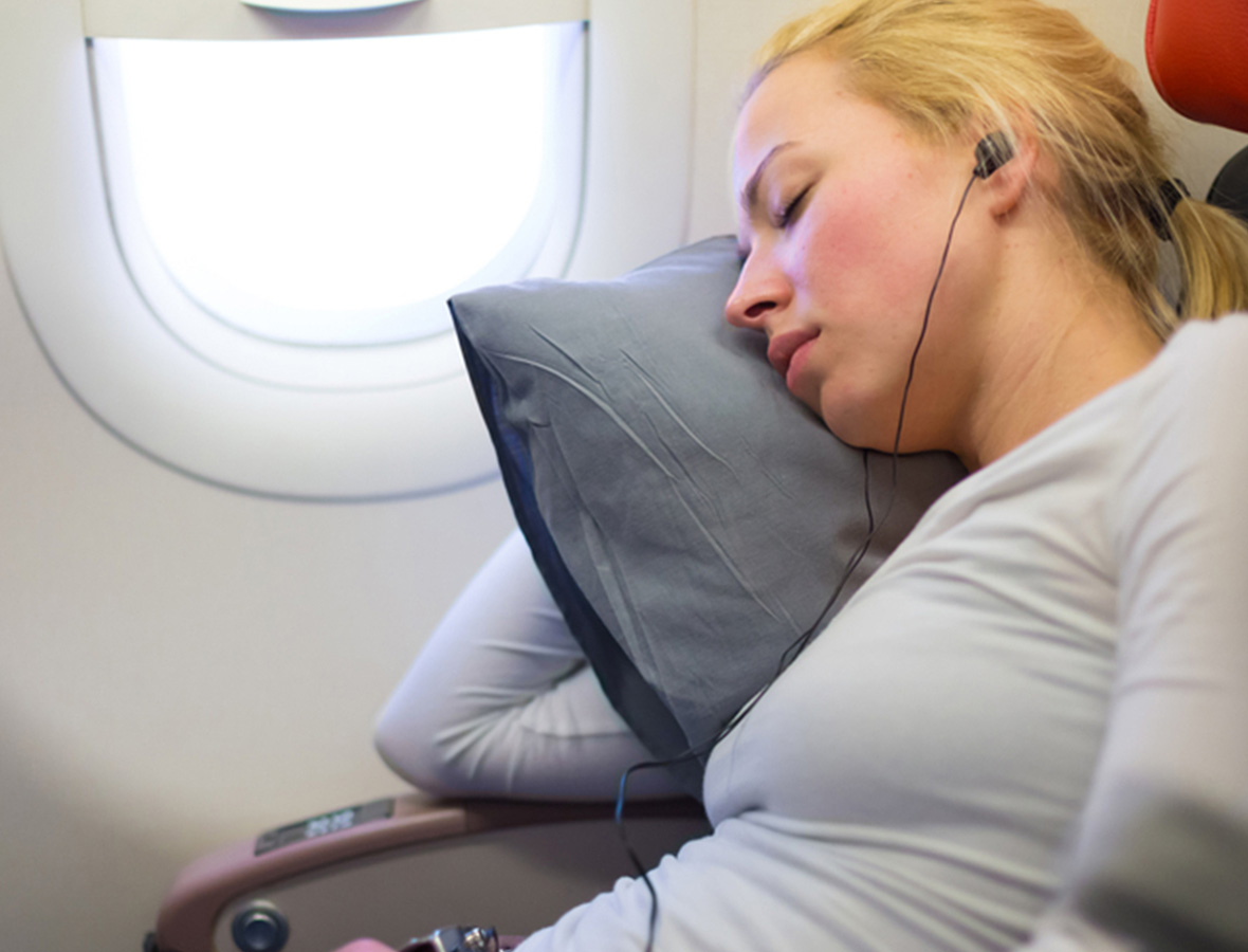 9 Best Travel Pillows For Long Haul Flights in 2024