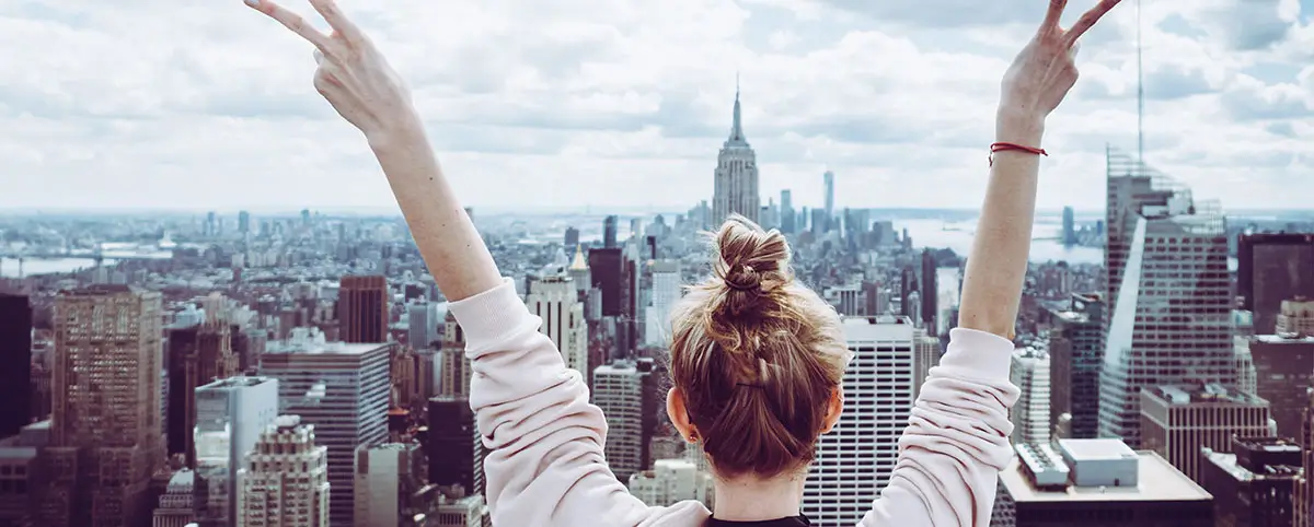 pros and cons of living in new york