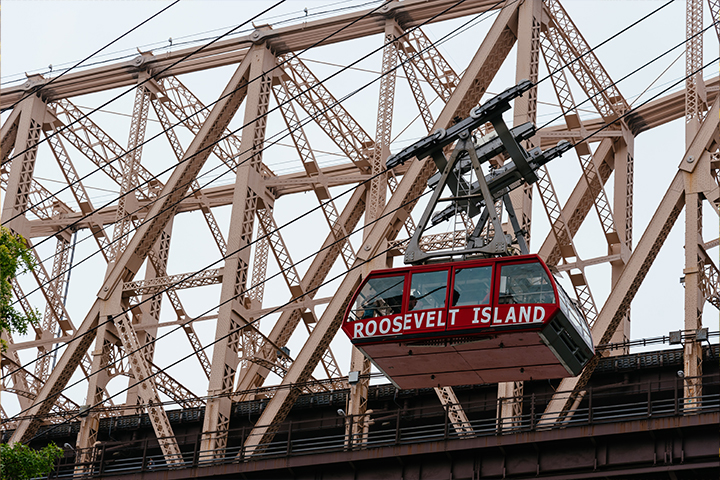 Ride the Roosevelt Island Tram