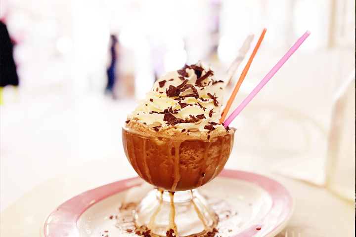 Enjoy Frozen Hot Chocolate at Serendipity 3