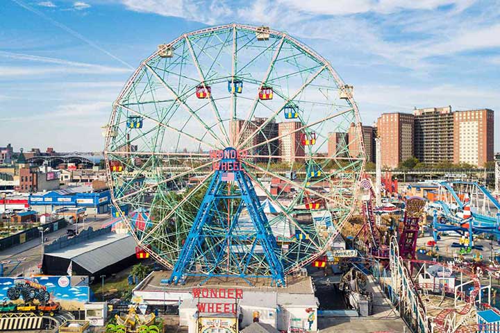 Deno's Wonder Wheel