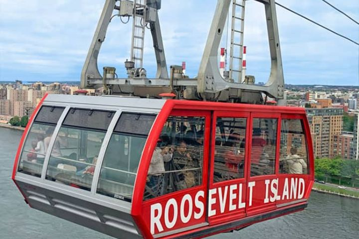 Roosevelt Island Tram Ride with Kids in New York City