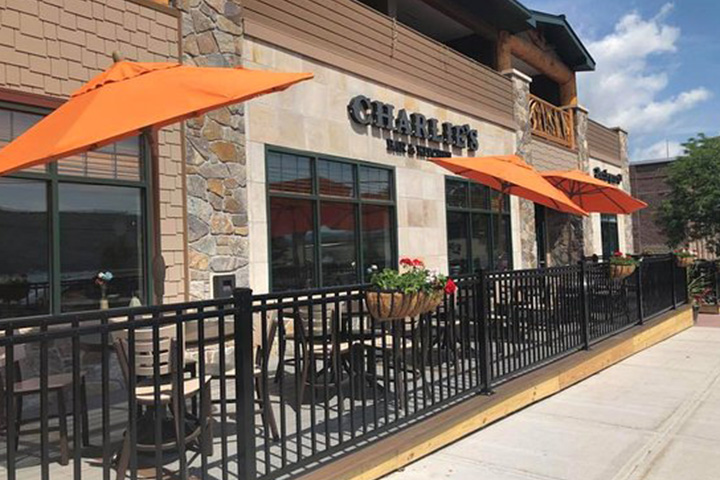 Charlie's Bar & Kitchen - American cuisine