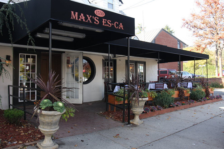 Max’s Esca Italian Restaurant in Staten Island, NYC