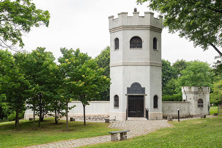 Visit the Snug Harbor Cultural Center in Staten Island