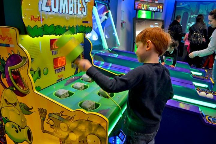 The Laser Bounce Arcade Games for Kids in NYC