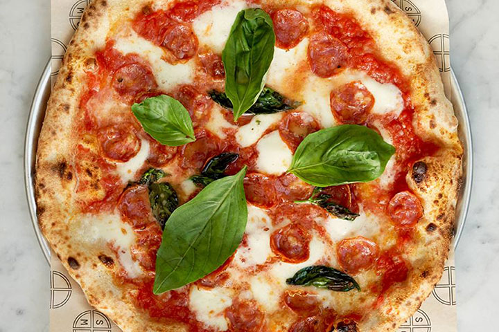 Simo Pizza Neapolitan pizza to NYC