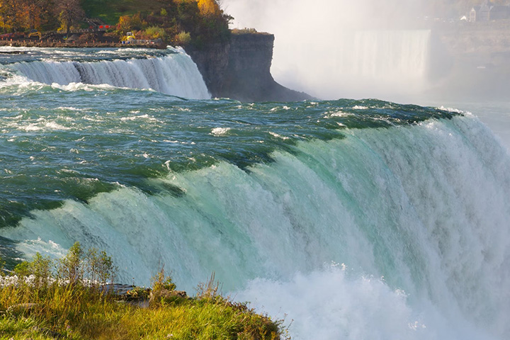 Bridal Veil Waterfalls at Niagara Falls 