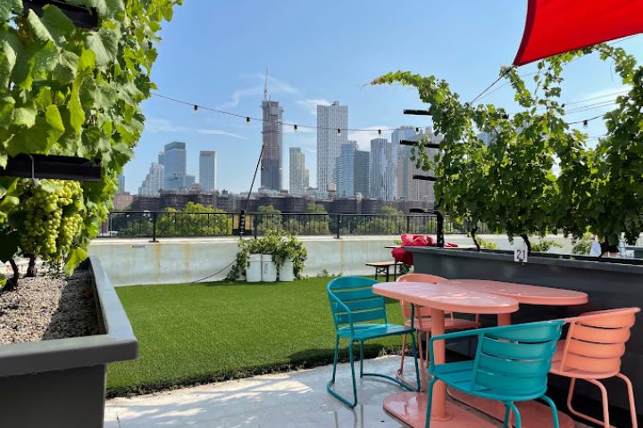 Sip a Cocktail at Brooklyn Red Rooftop Classic Bar