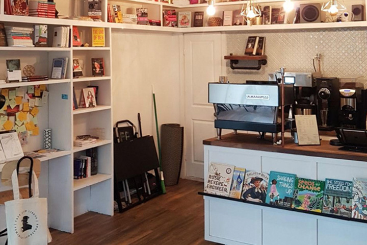 Café Con Libros Book Shop in New York City