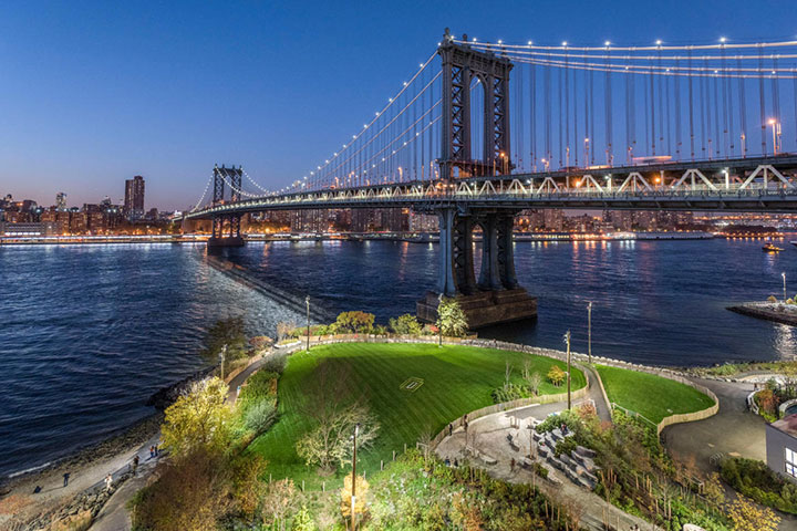 Brooklyn Bridge Park