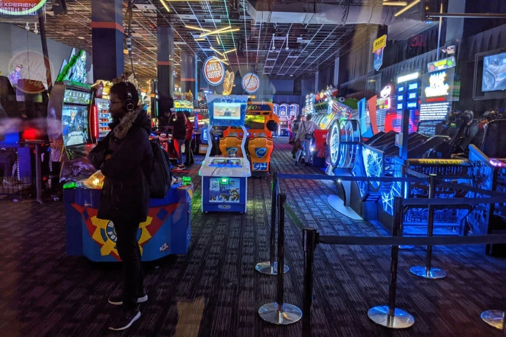 10. Teens can Enjoy More Arcade Games at the Chinatown Fair NYC