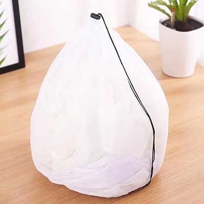 4. HHssalin Laundry Bag Wash Bags