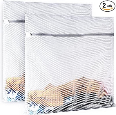 4. Sueriv Mesh Laundry Bag Set