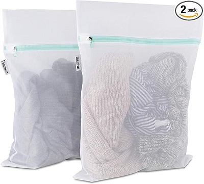 6. Mamlyn Mesh Laundry Bag Set